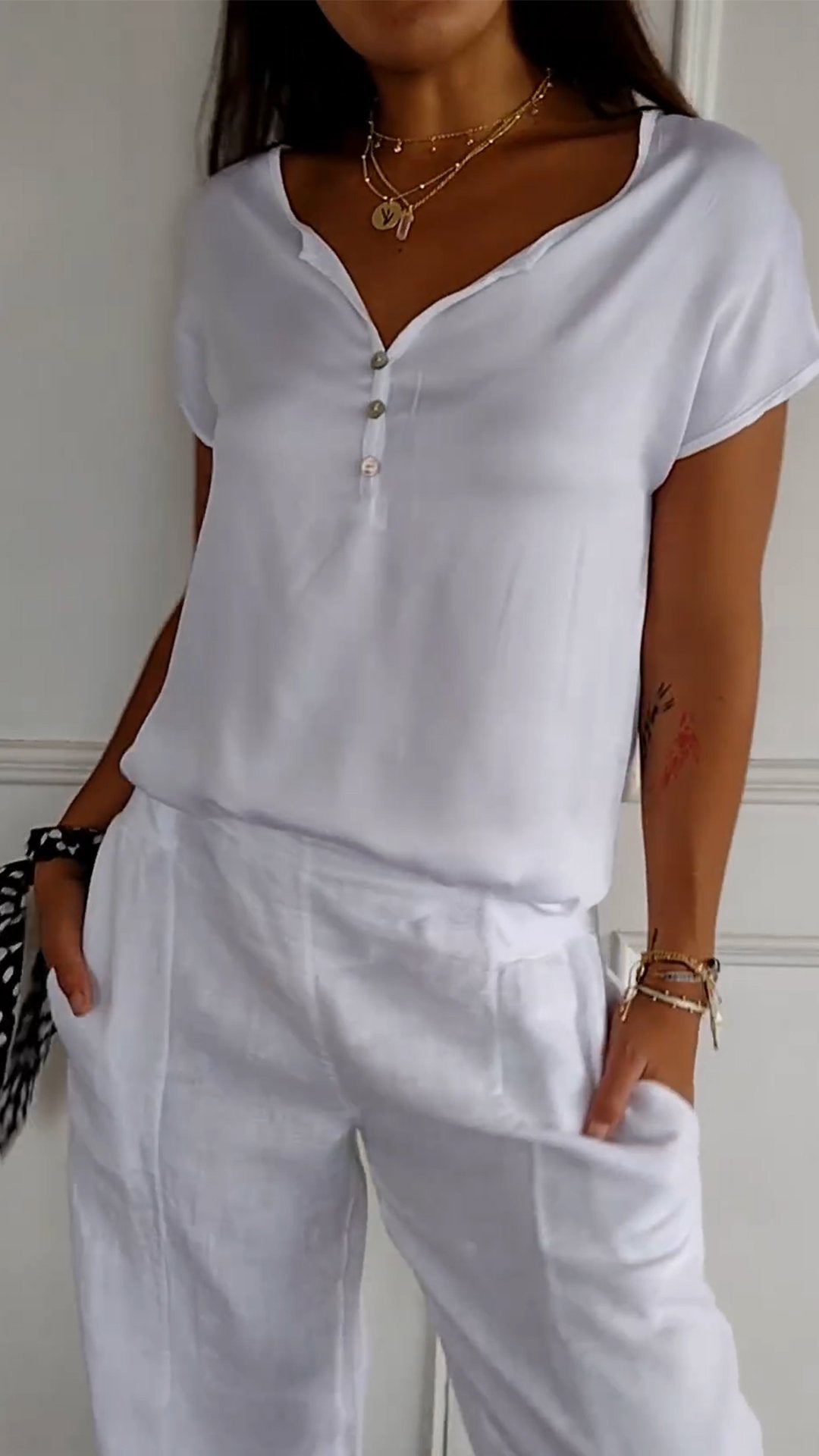 Timeless Vintage Style T-Shirt