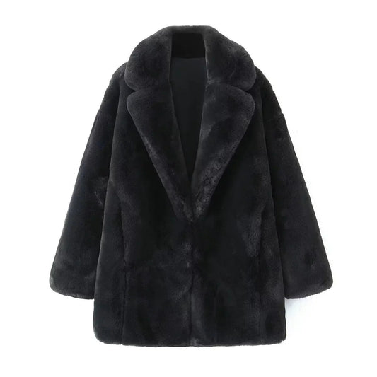 Effortlessly Elegant Coat with a Timeless Design