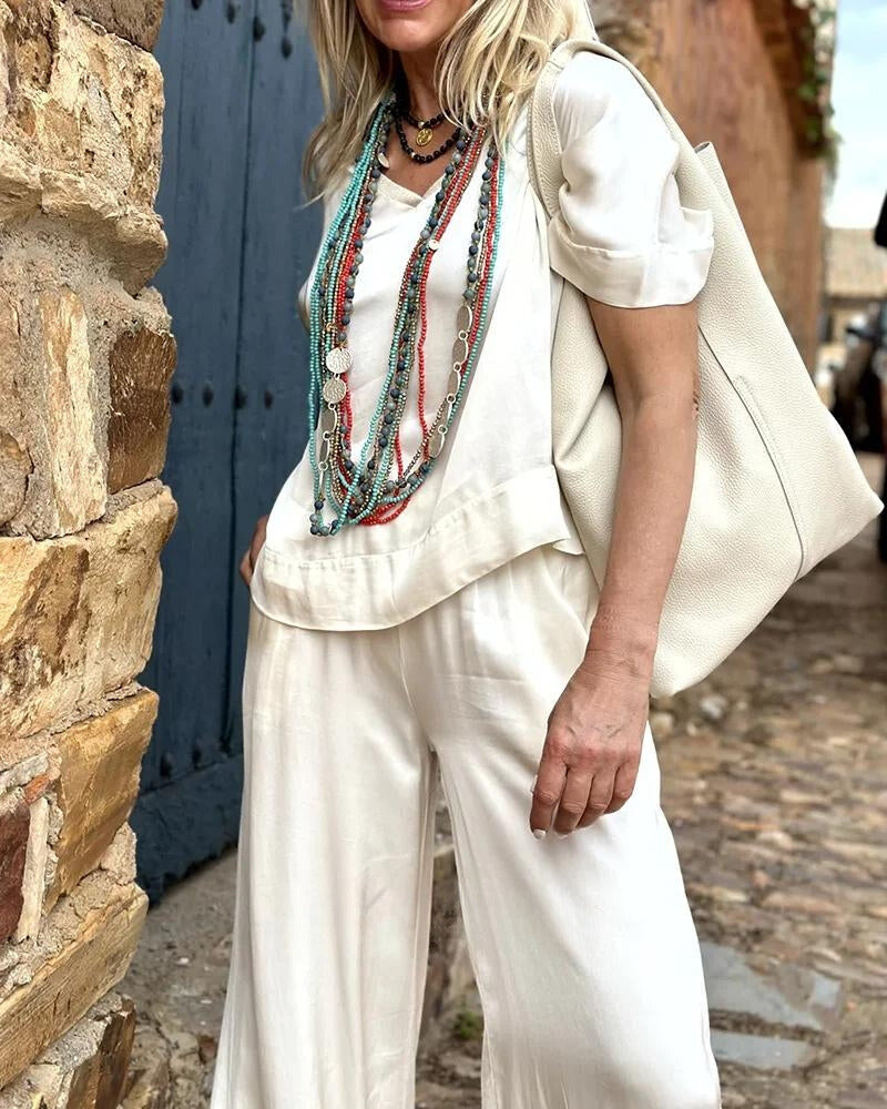 Timeless Vintage Style Blouse
