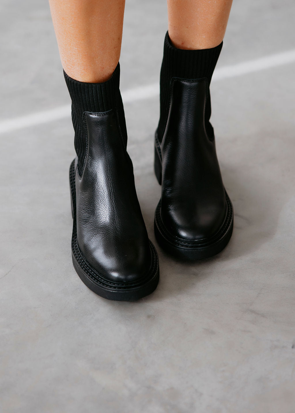 Graceful Orthopedic Boots for Modern Look