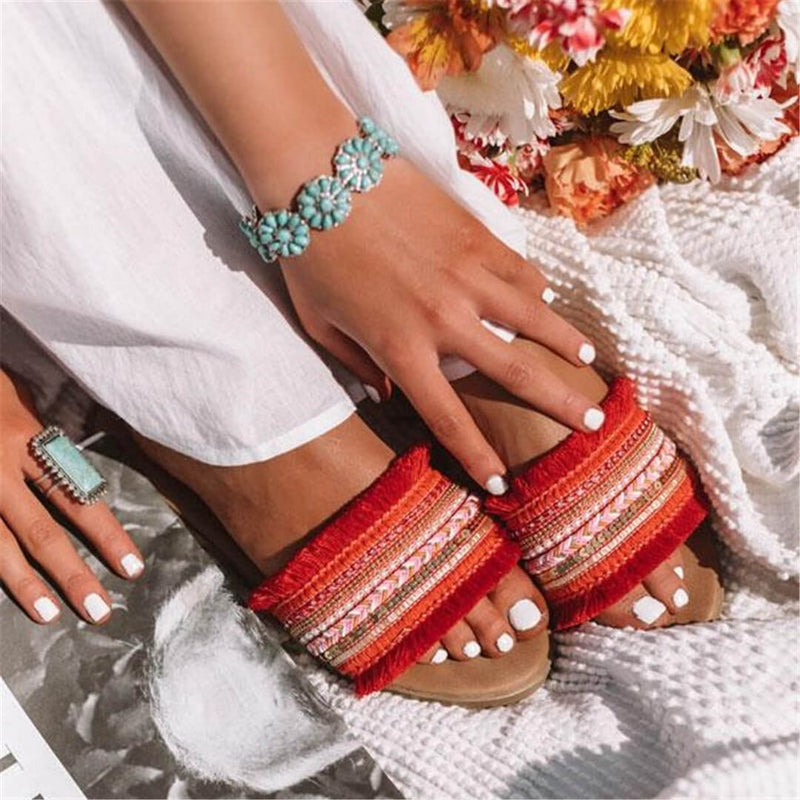 Chic Orthopedic Sandals with Unique Design