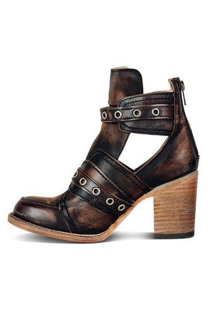Graceful Orthopedic Boots for Modern Look