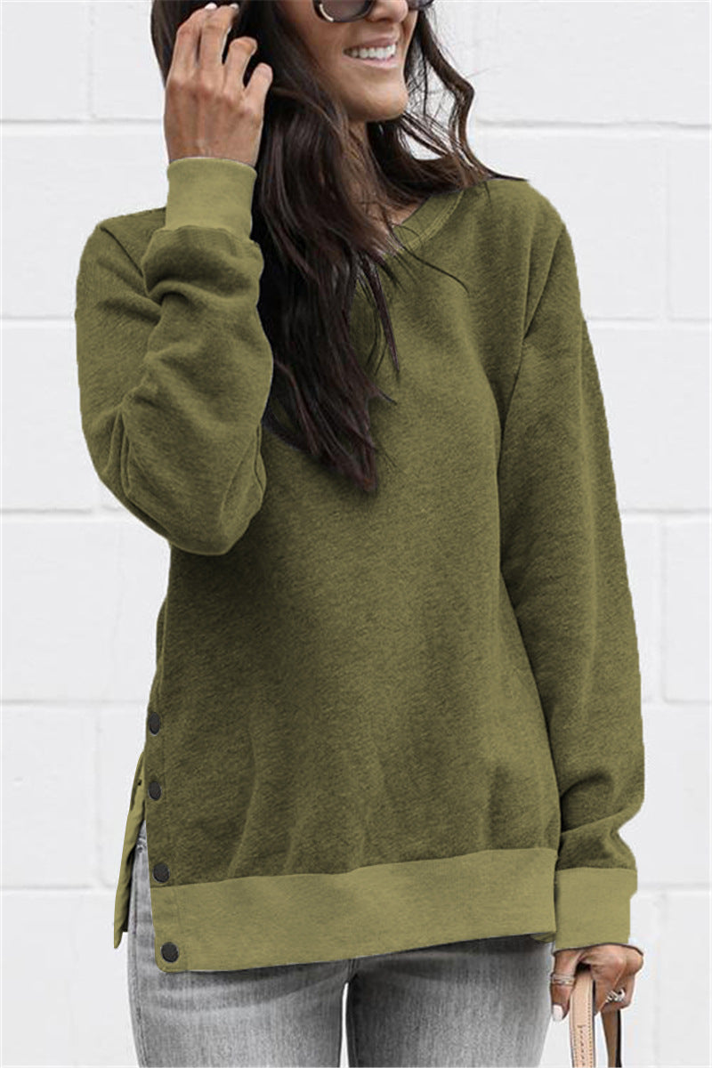 Elegantly Designed Pullover