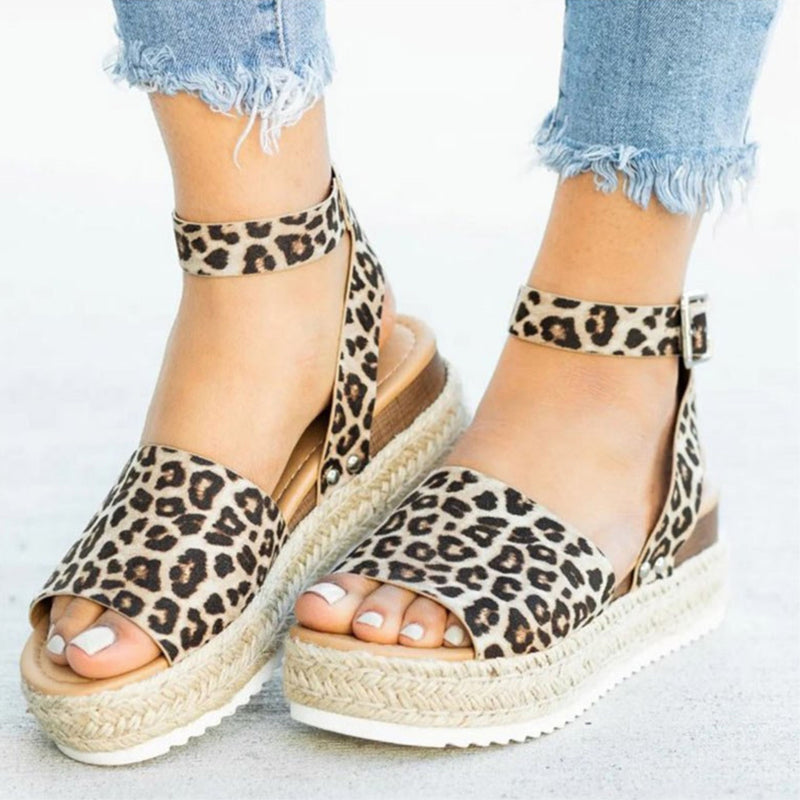 Beautifully Crafted Orthopedic Sandals
