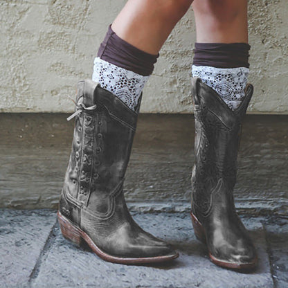 Graceful Orthopedic Boots for Modern Look
