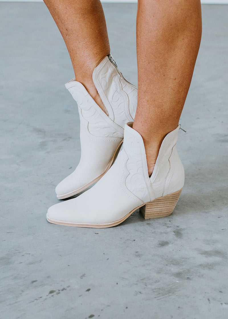 Beautifully Crafted Orthopedic Boots