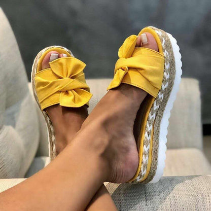 Graceful Orthopedic Sandals for Modern Look