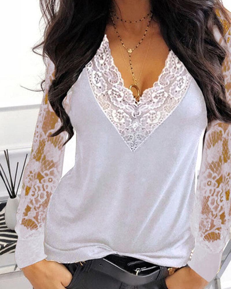 Timeless Vintage Style Blouse