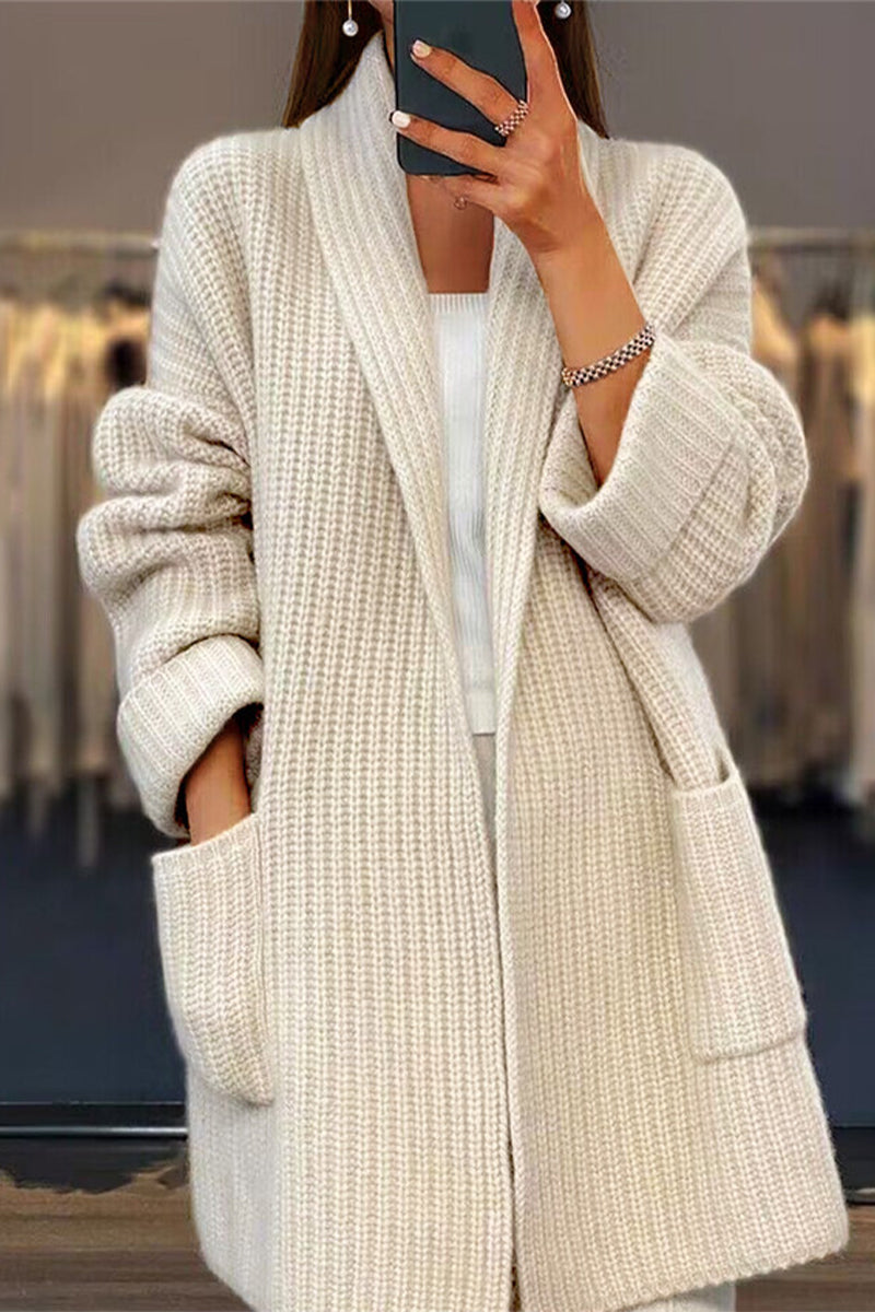 Oversized knitted cardigan with front pockets