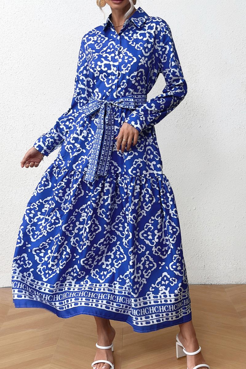 Timeless Vintage Style Dress