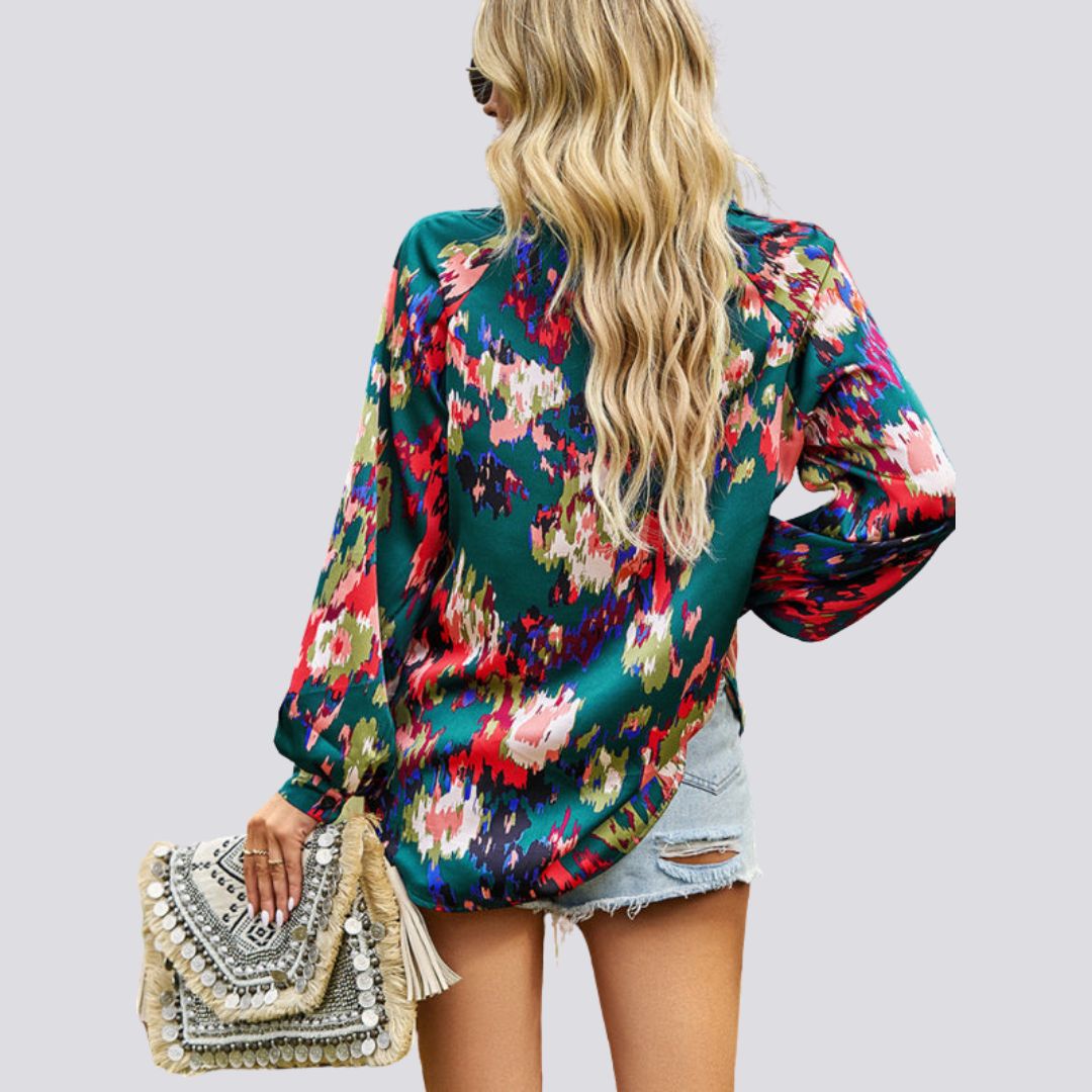 Timeless Vintage Style Blouse