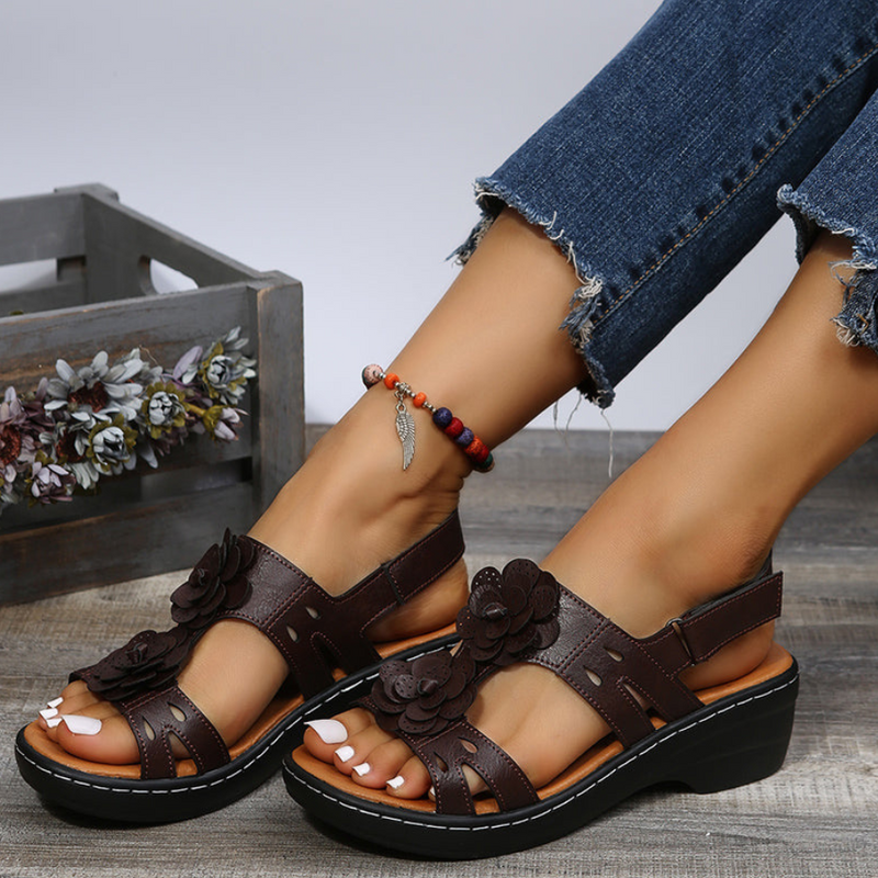 Chic Orthopedic Sandals with Unique Design