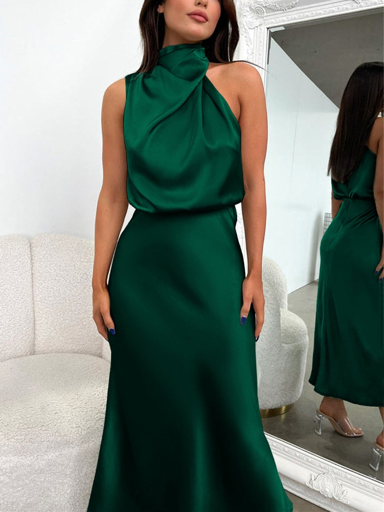 Gracefully Designed Garment