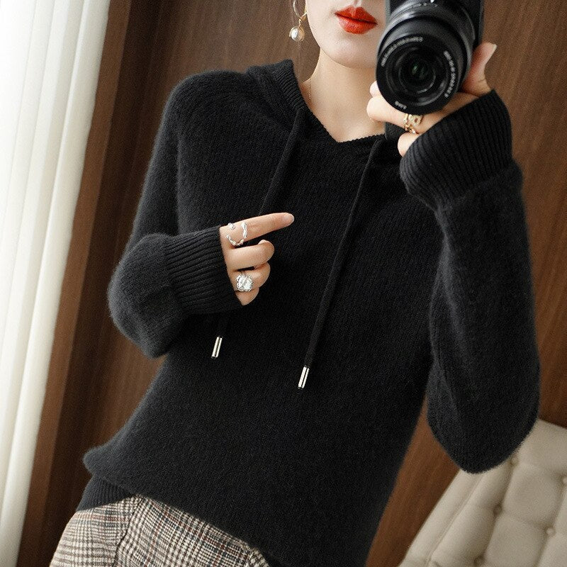 Elegantly Designed Pullover