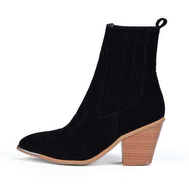 Chic Orthopedic Boots with Unique Design
