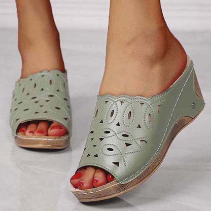 Classic Orthopedic Sandals with Timeless Style