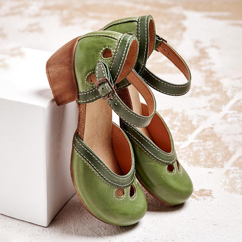 Graceful Orthopedic Sandals for Modern Look
