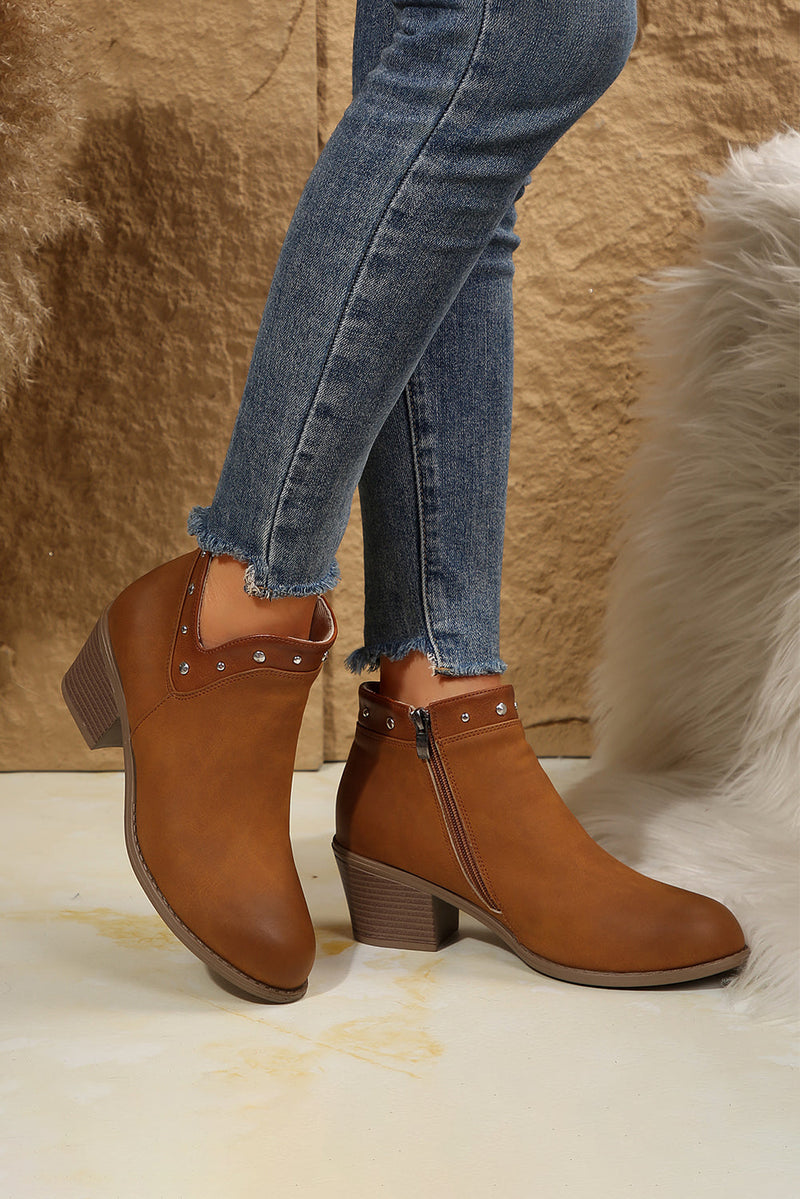 Graceful Orthopedic Boots for Modern Look