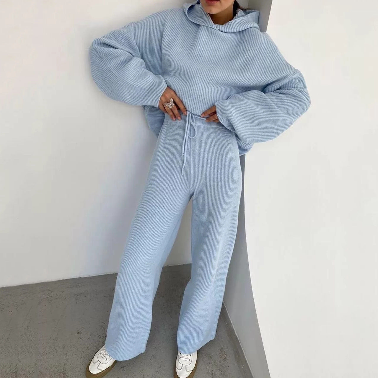 Timeless Vintage Style Pullover