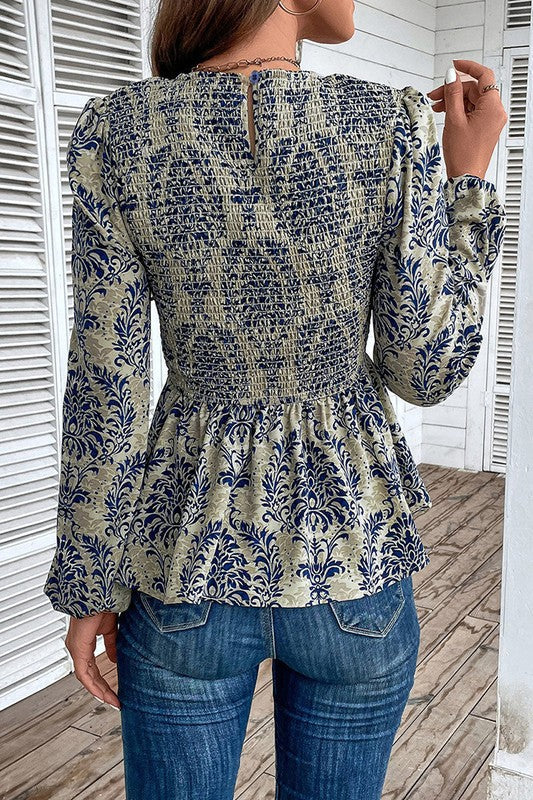 Timeless Vintage Style Blouse