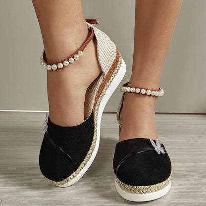 Chic Orthopedic Sandals with Unique Design