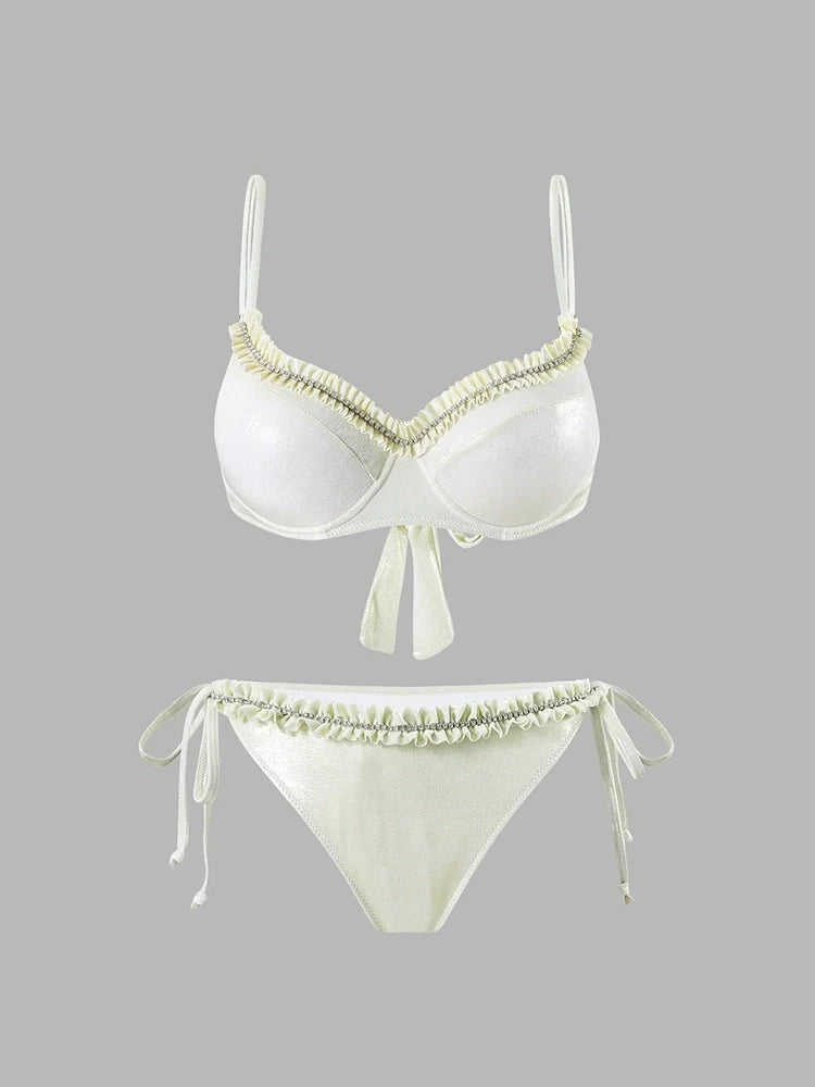 Classic Set with Timeless Appeal