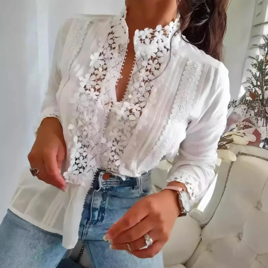 Timeless Vintage Style Blouse