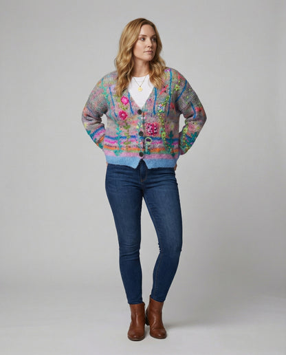Elegantly Designed Pullover