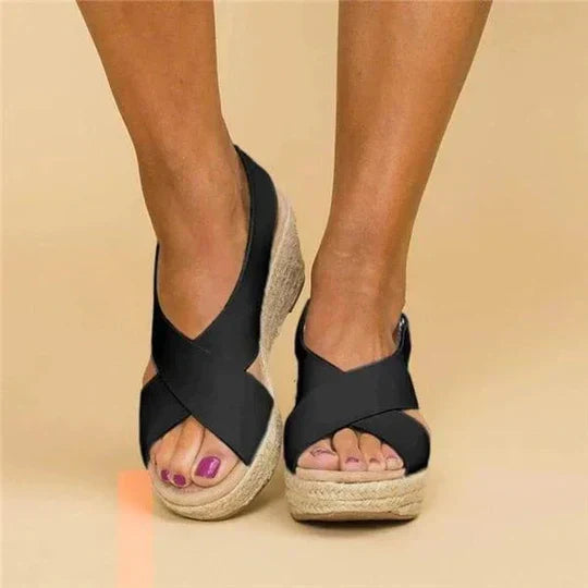 Graceful Orthopedic Sandals for Modern Look