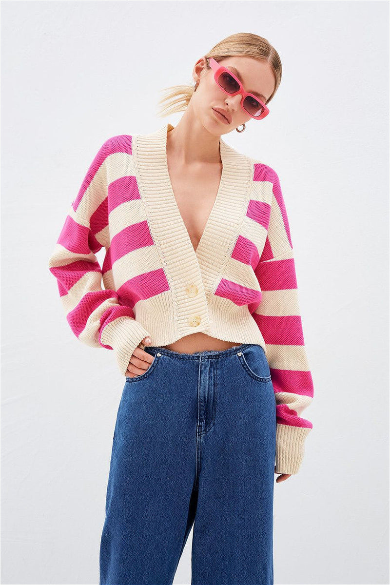 Gracefully Designed Cardigan