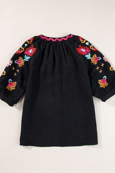 Timeless Vintage Style Blouse