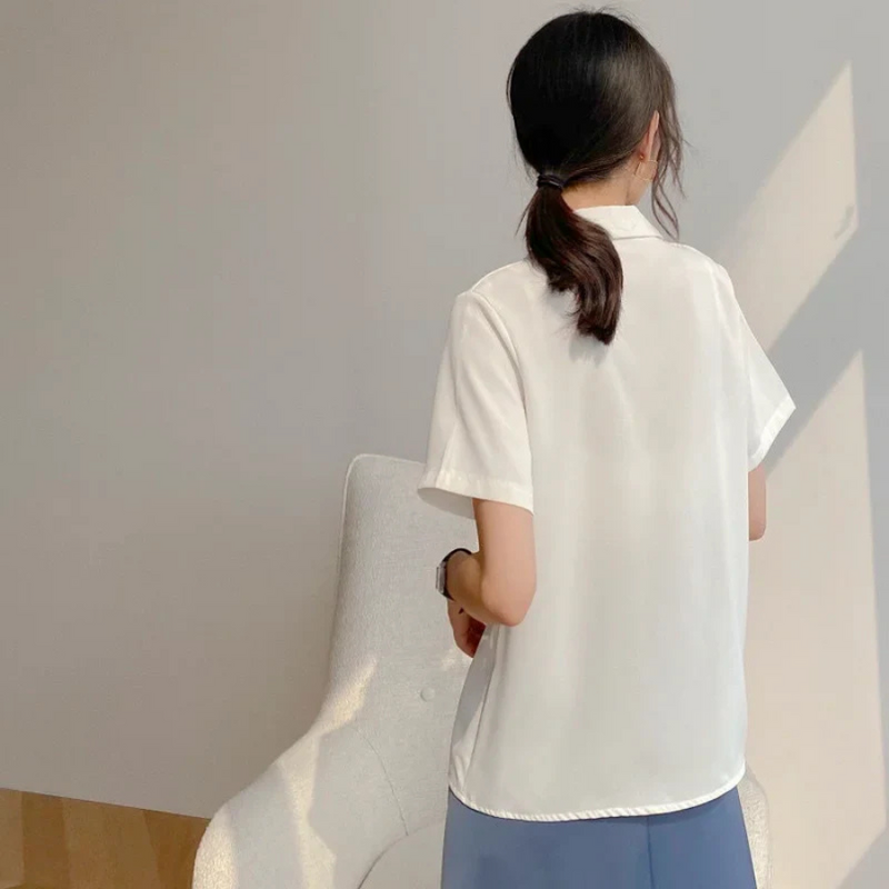 Timeless Vintage Style Shirt