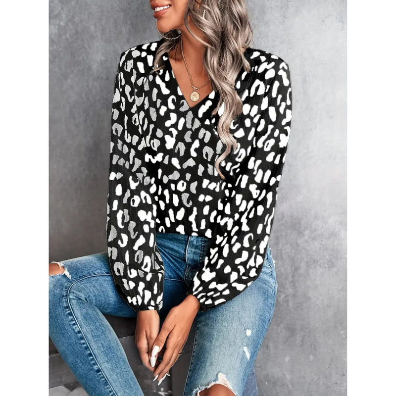 Gracefully Designed Blouse