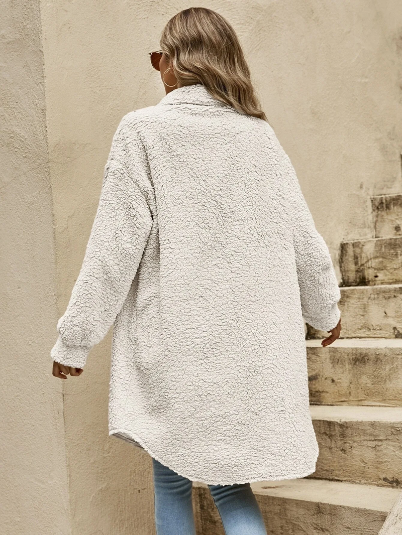 Elegantly Designed Cardigan