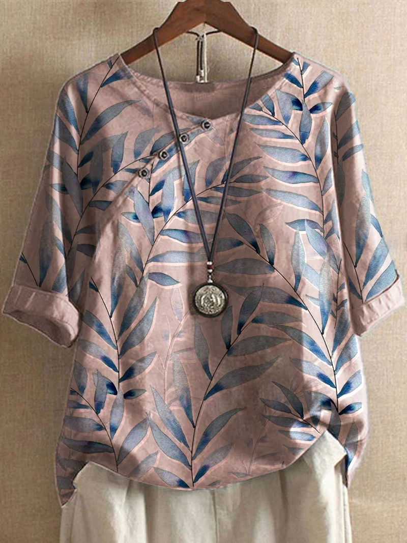 Timeless Vintage Style Blouse