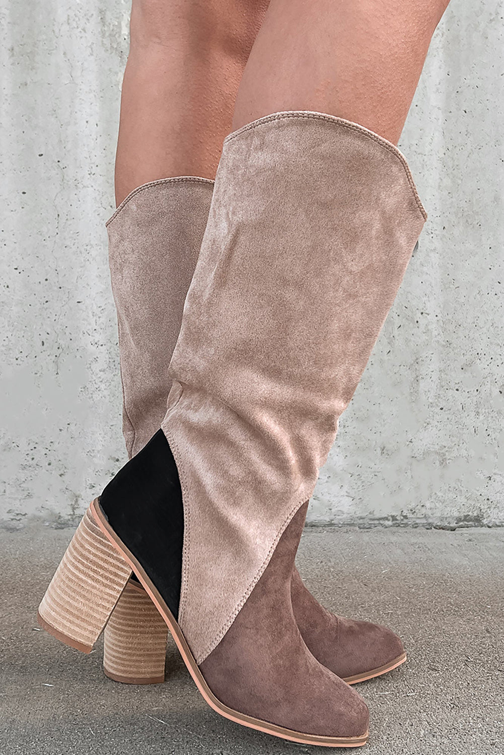 Graceful Orthopedic Boots for Modern Look