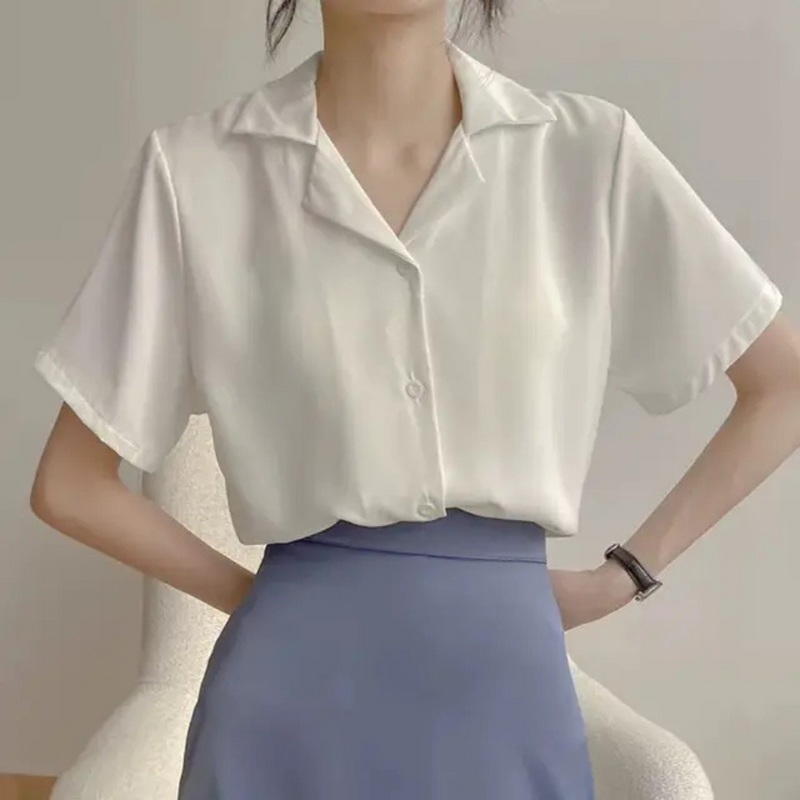 Timeless Vintage Style Shirt