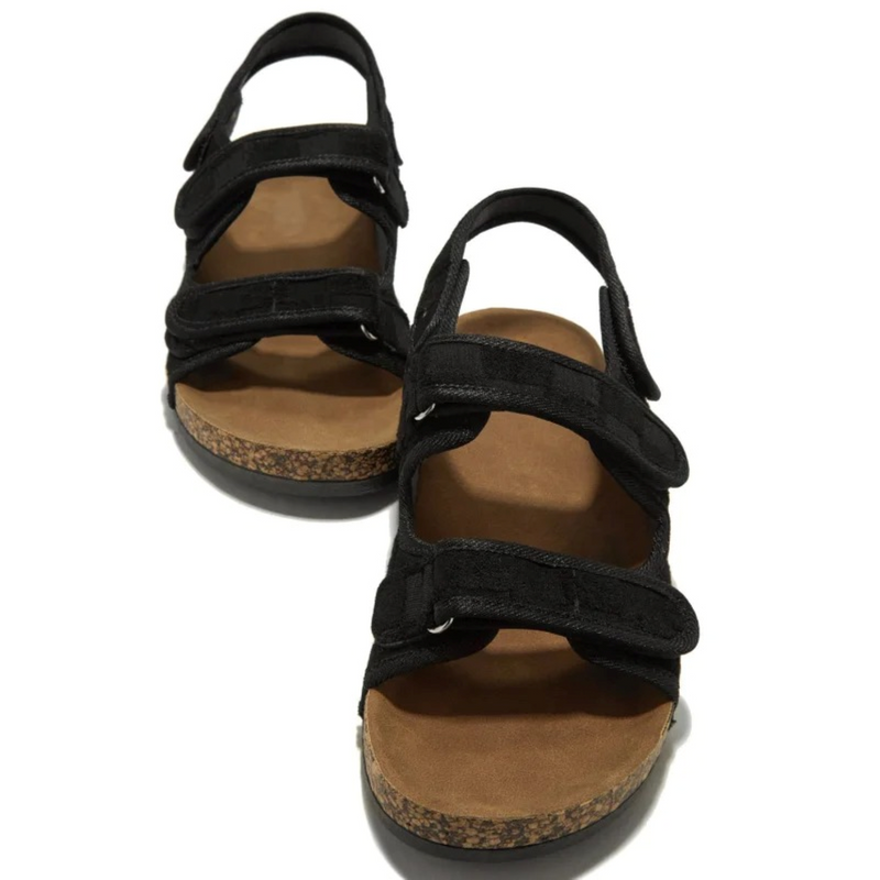 Graceful Orthopedic Sandals for Modern Look