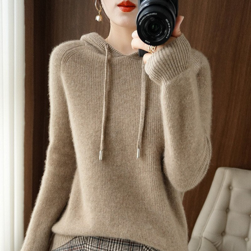 Elegantly Designed Pullover