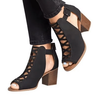 Chic Orthopedic Sandals with Unique Design