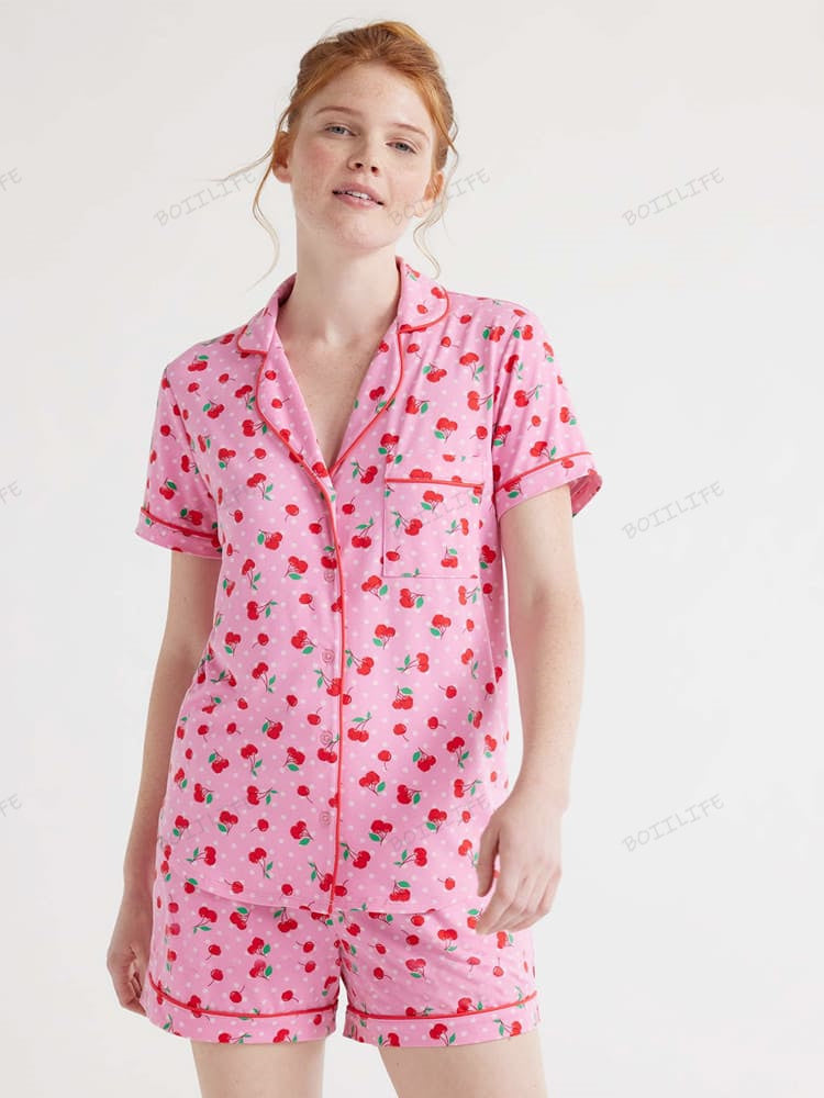 Elegantly Designed Cardigan