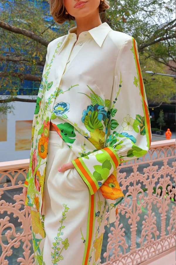 Timeless Vintage Style Blouse