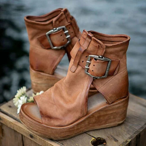 Graceful Orthopedic Shoes for Modern Look