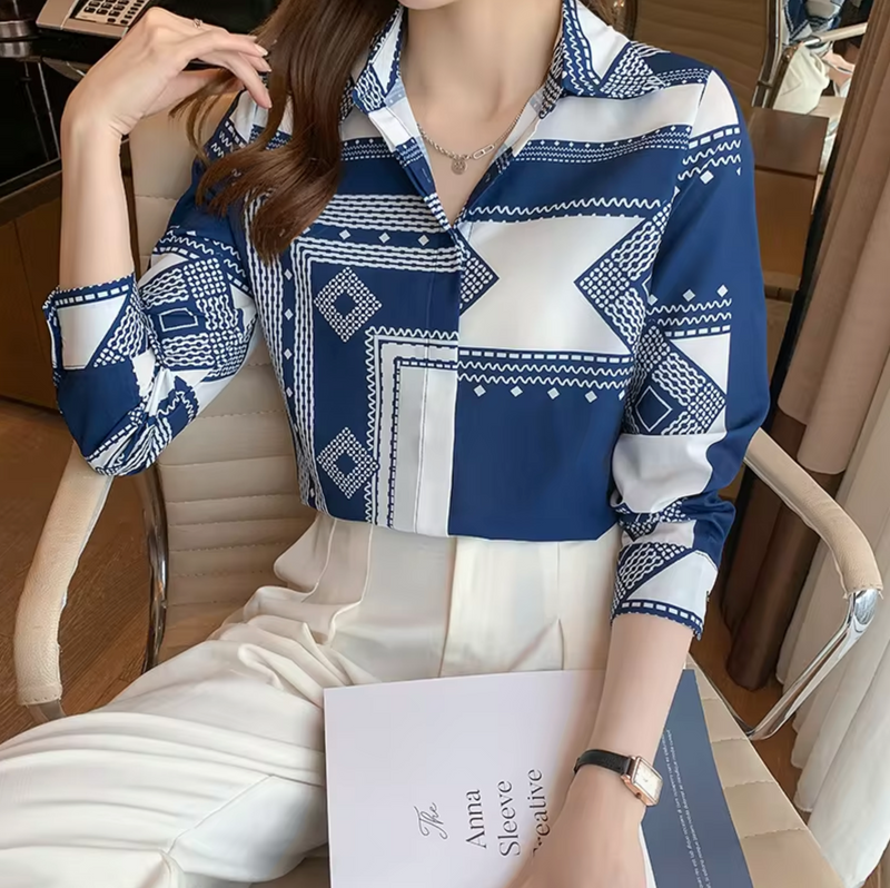 Timeless Vintage Style Blouse