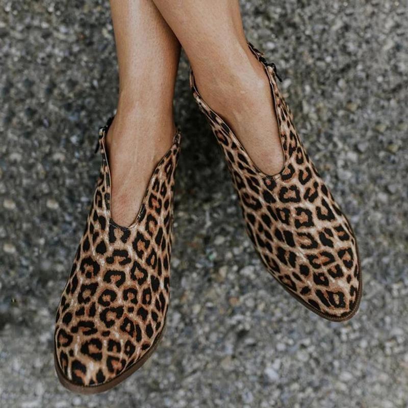 Chic Orthopedic Boots with Unique Design