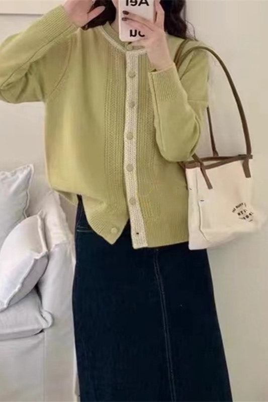 Timeless Vintage Style Cardigan