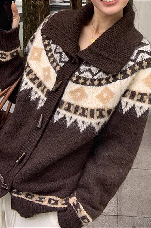 Elegantly Designed Cardigan