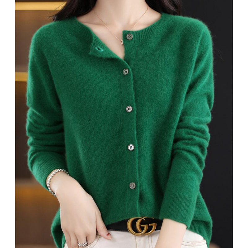 Elegantly Designed Pullover
