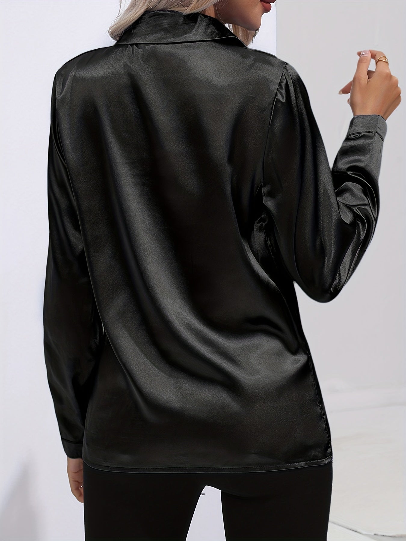 Timeless Vintage Style Blouse