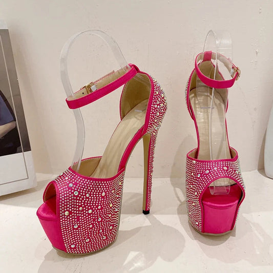 Elegantly Styled Sandals for Everyday Wear
